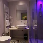 Ξενοδοχείο Bologna ***s