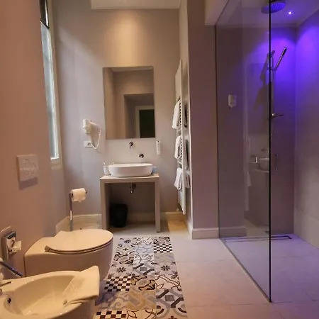 Hotel Bologna ***s