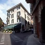 Otel Bologna ***s